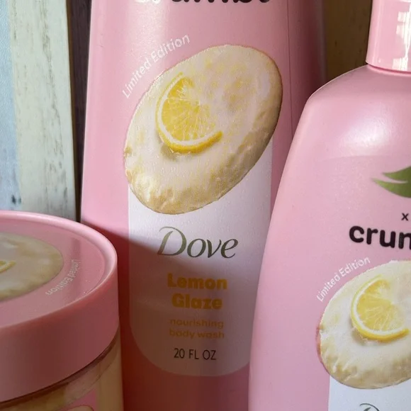 Dove x Crumbl Hand Soap Body Scrub Body Wash Lemon Glaze Cookie Set x3 New